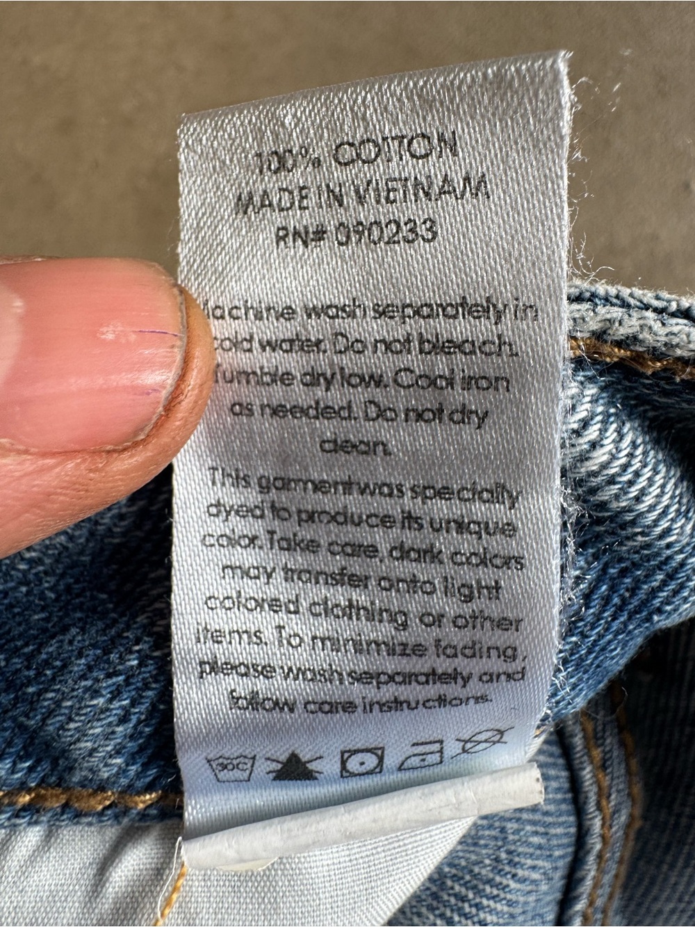 Pacific Sunwear 90’s Boyfriend Light Blue Denim Distressed Jeans  25 - Picture 11 of 12
